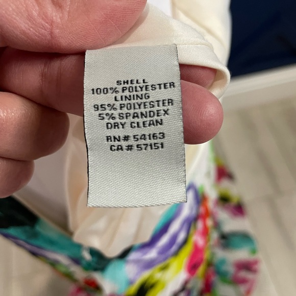 Eliza J tropical and fun halter maxi. - Picture 8 of 9